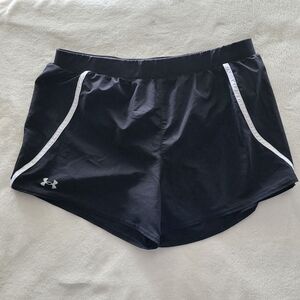 Under Armour Mileage 3.0 Shorts‎ Womens Large Black White Loose Lined Run Gym L